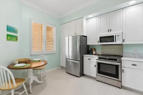 19 W Harbour Isle Drive Drive W Fort Pierce FL 34949