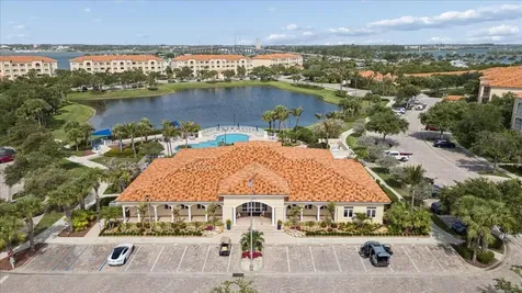 19 W Harbour Isle Drive Drive W Fort Pierce FL 34949