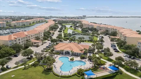 19 W Harbour Isle Drive Drive W Fort Pierce FL 34949