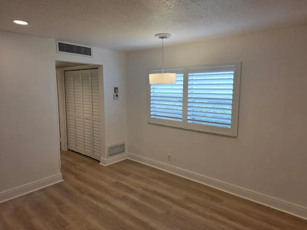 207 Tuscany D Delray Beach FL 33446