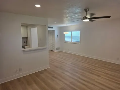 207 Tuscany D Delray Beach FL 33446