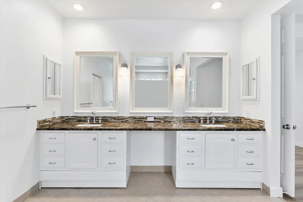 11525 NW 49th Court Coral Springs FL 33076