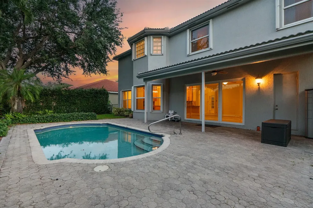 11525 NW 49th Court Coral Springs FL 33076