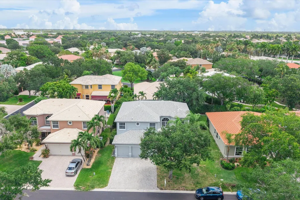 11525 NW 49th Court Coral Springs FL 33076