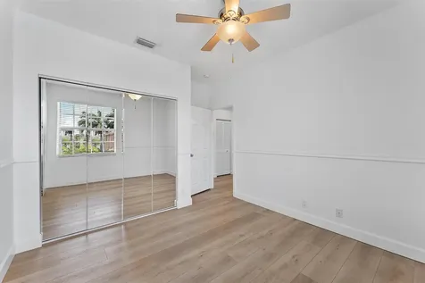 11525 NW 49th Court Coral Springs FL 33076