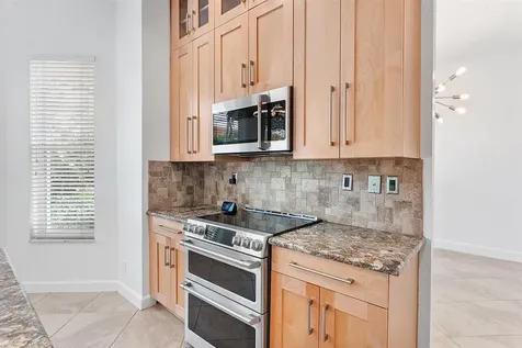 11525 NW 49th Court Coral Springs FL 33076