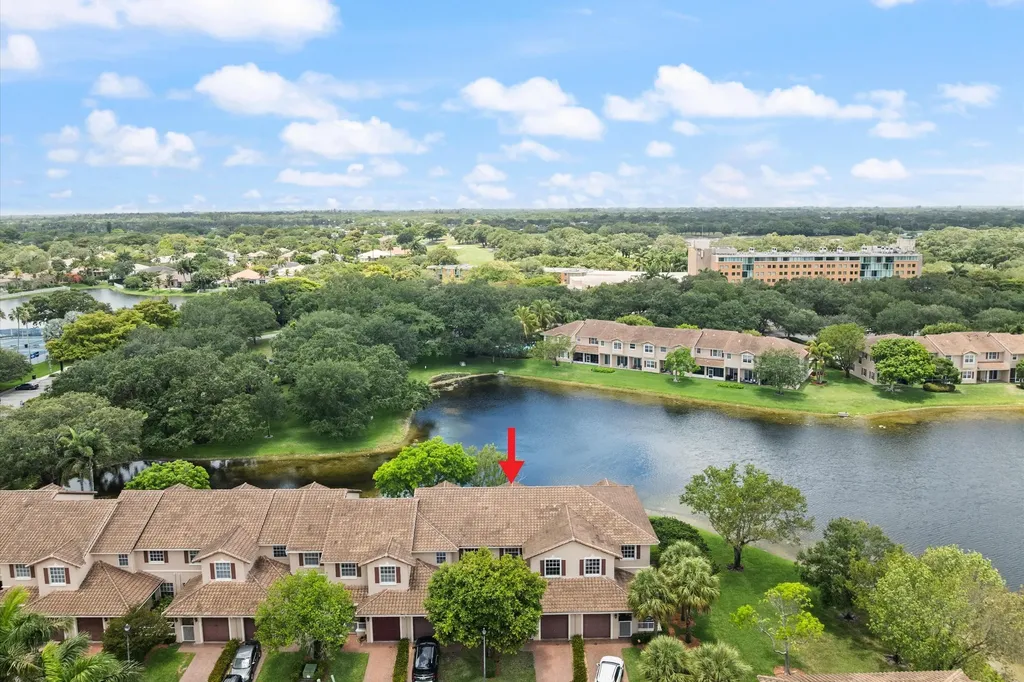3505 Lakeside Drive Davie FL 33328