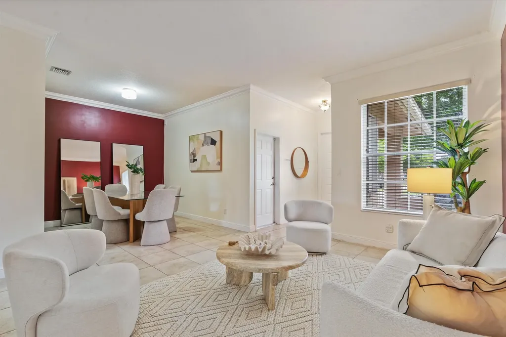 3505 Lakeside Drive Davie FL 33328