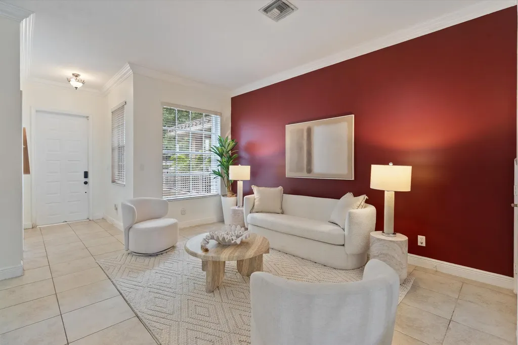 3505 Lakeside Drive Davie FL 33328