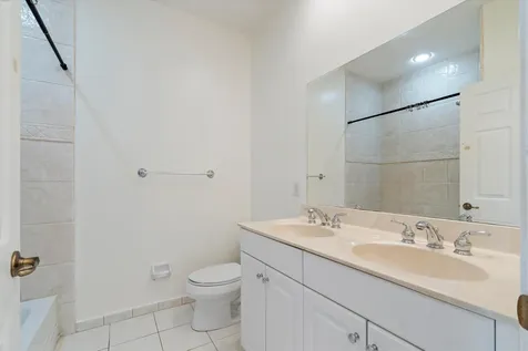 3505 Lakeside Drive Davie FL 33328