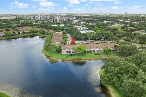 3505 Lakeside Drive Davie FL 33328