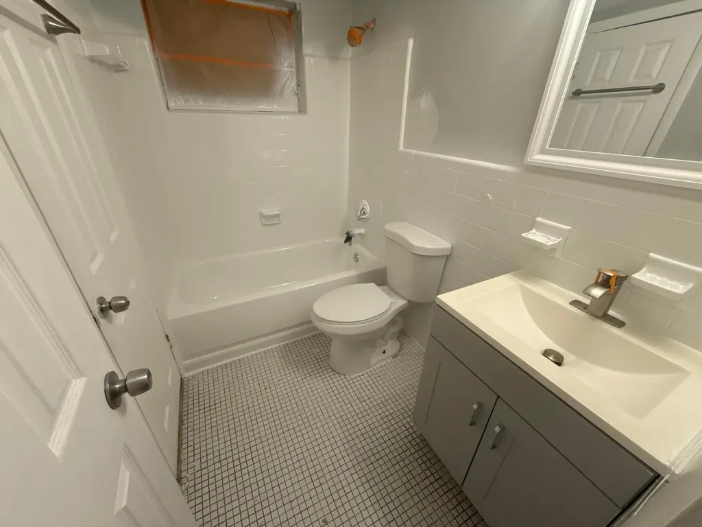 2285 NE 172nd Street North Miami Beach FL 33160