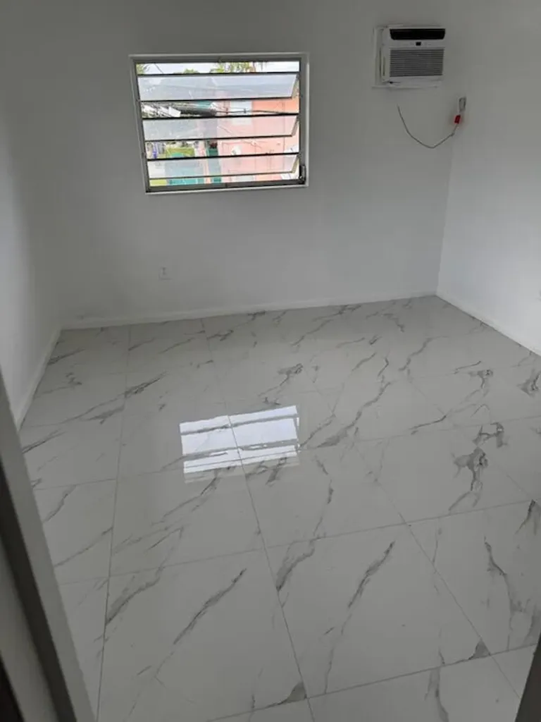 2285 NE 172nd Street North Miami Beach FL 33160
