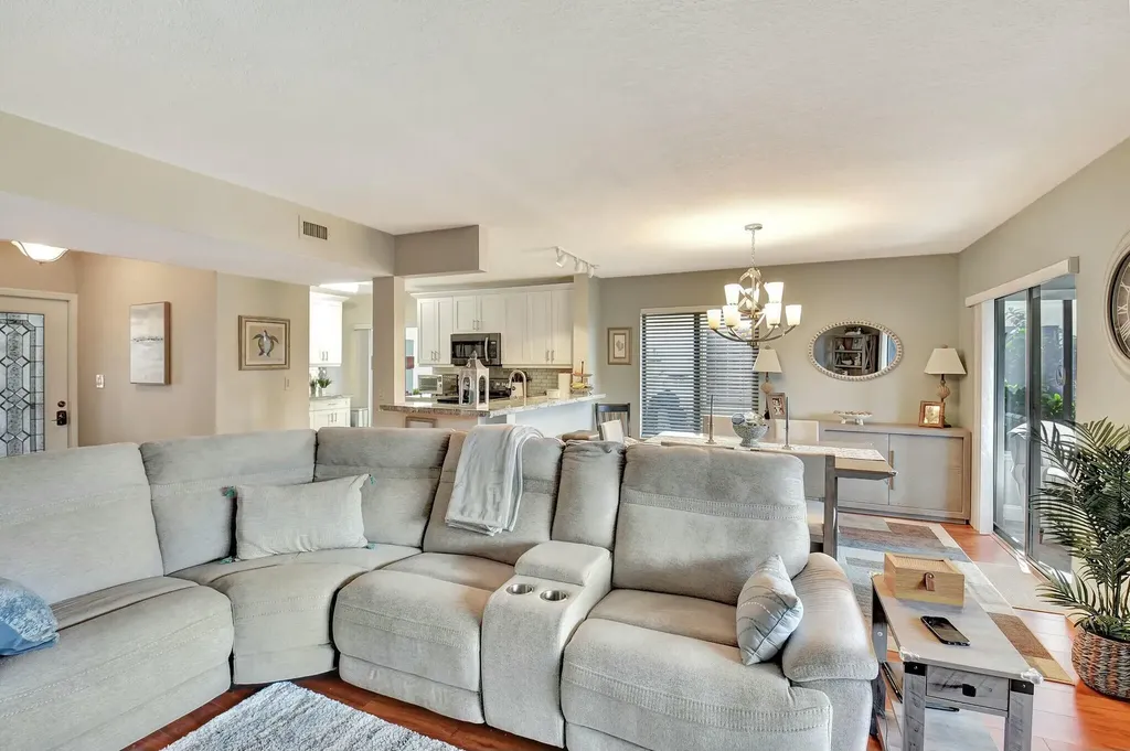 10663 Ocean Palm Way Boynton Beach FL 33437