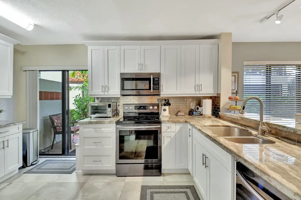 10663 Ocean Palm Way Boynton Beach FL 33437