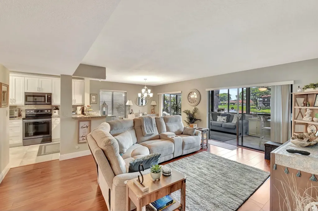 10663 Ocean Palm Way Boynton Beach FL 33437