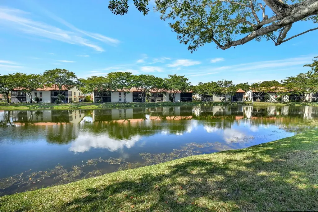 10663 Ocean Palm Way Boynton Beach FL 33437