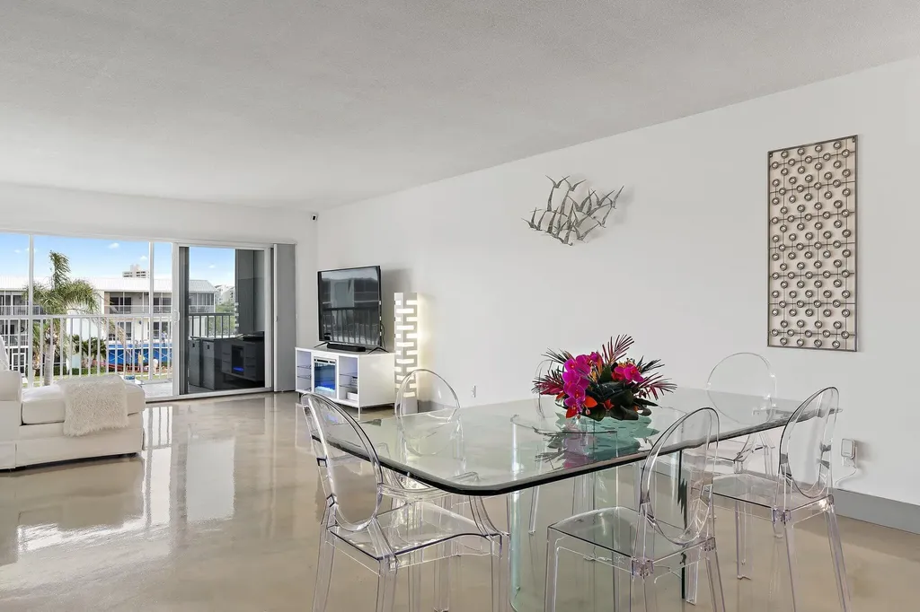100 Waterway Road Tequesta FL 33469