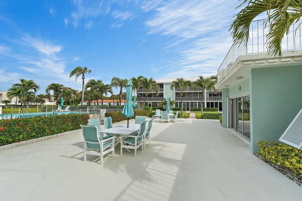 100 Waterway Road Tequesta FL 33469