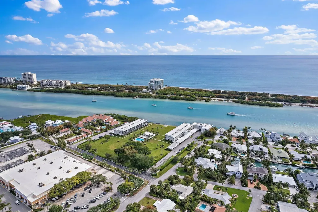 100 Waterway Road Tequesta FL 33469