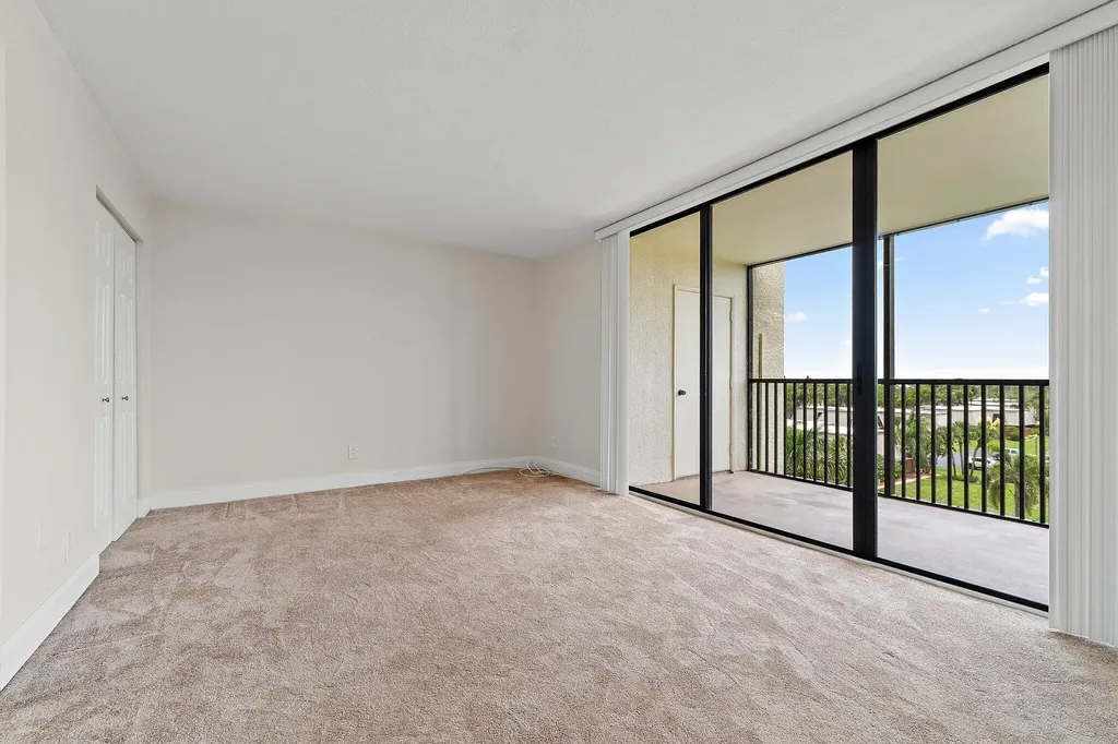 1605 S Us Highway 1 Jupiter FL 33477