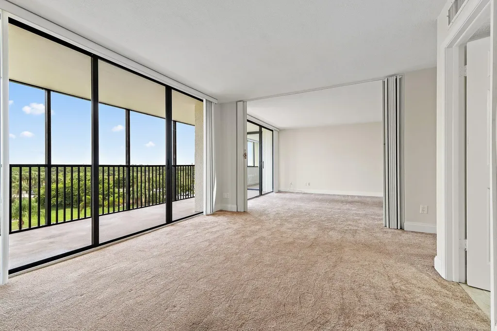 1605 S Us Highway 1 Jupiter FL 33477