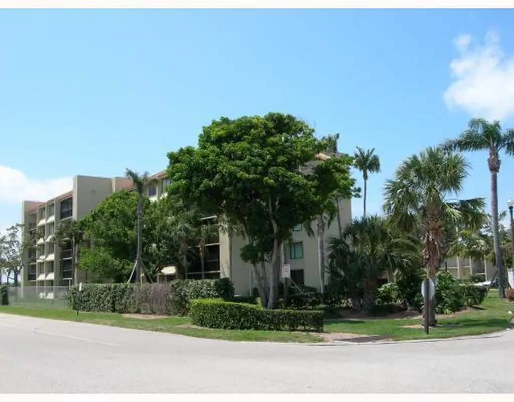 1605 S Us Highway 1 Jupiter FL 33477
