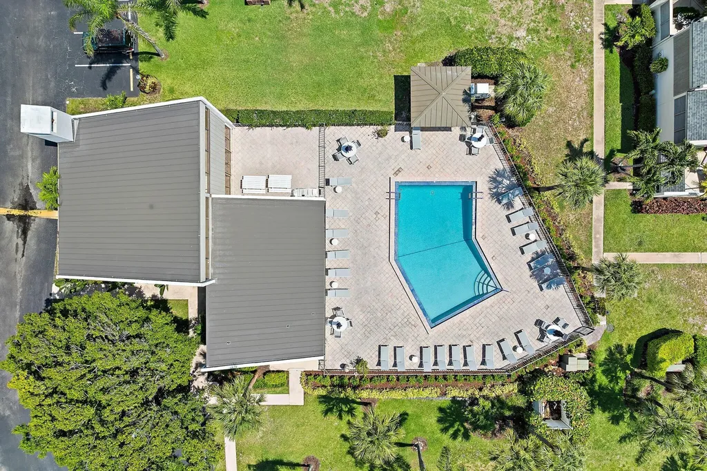 1605 S Us Highway 1 Jupiter FL 33477