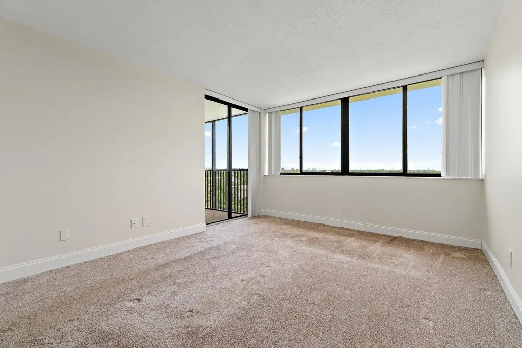 1605 S Us Highway 1 Jupiter FL 33477