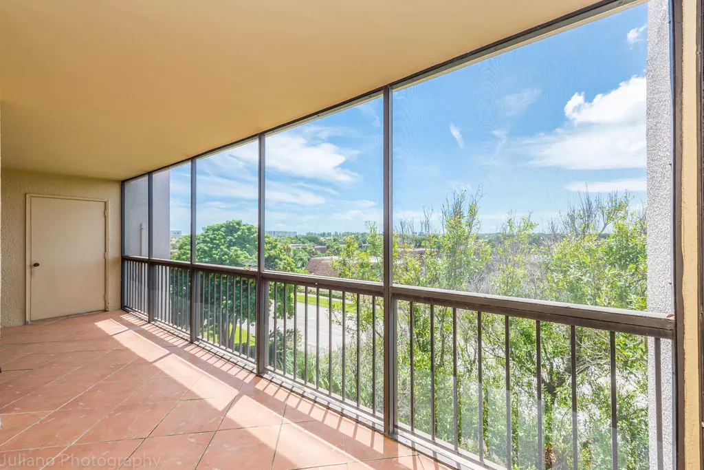 1605 S Us Highway 1 Jupiter FL 33477