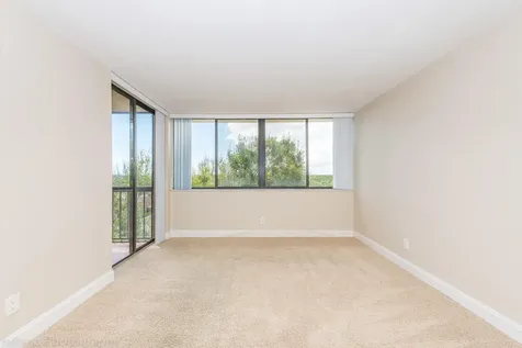 1605 S Us Highway 1 Jupiter FL 33477
