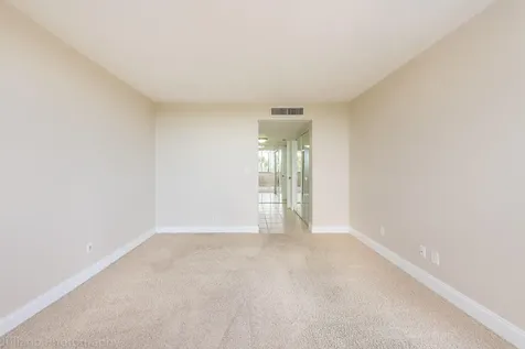 1605 S Us Highway 1 Jupiter FL 33477