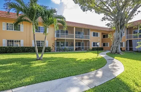 1940 NE 2nd Avenue Wilton Manors FL 33305