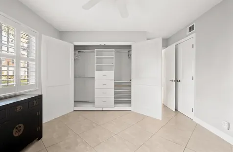 1940 NE 2nd Avenue Wilton Manors FL 33305