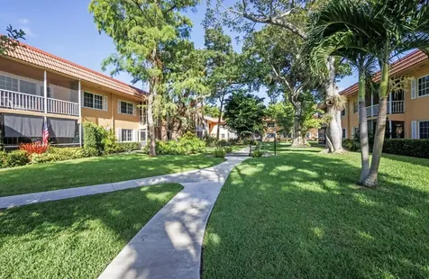 1940 NE 2nd Avenue Wilton Manors FL 33305