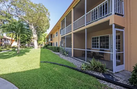 1940 NE 2nd Avenue Wilton Manors FL 33305