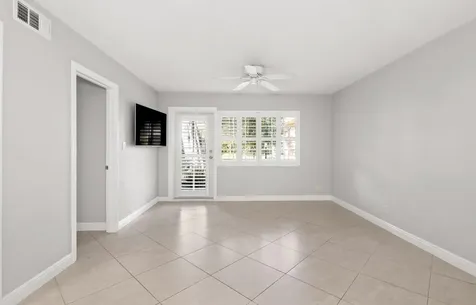 1940 NE 2nd Avenue Wilton Manors FL 33305