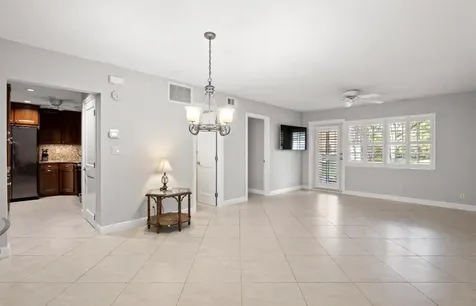 1940 NE 2nd Avenue Wilton Manors FL 33305