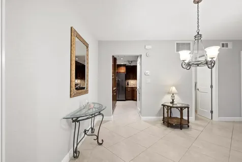 1940 NE 2nd Avenue Wilton Manors FL 33305