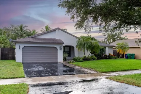 5231 SW 115th Avenue Cooper City FL 33330