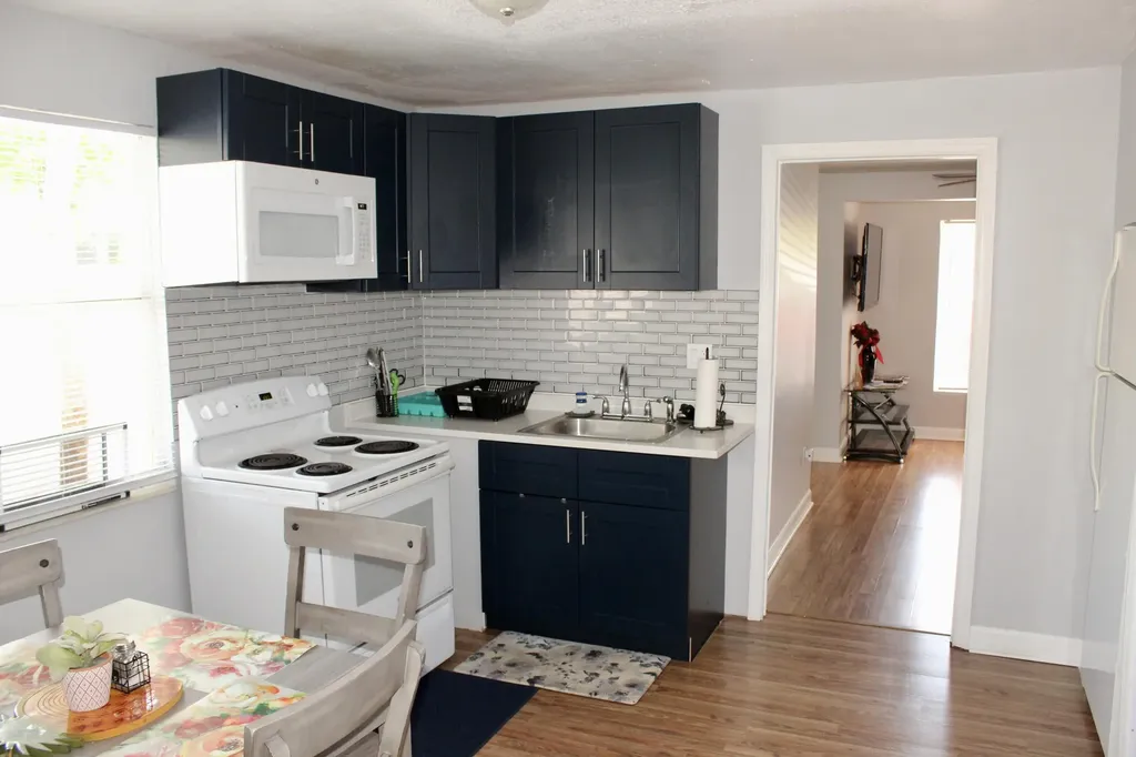 1558 NE 30th Street Pompano Beach FL 33064