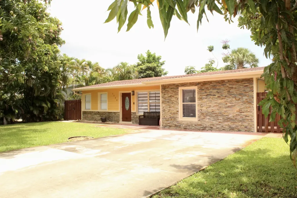 1558 NE 30th Street Pompano Beach FL 33064