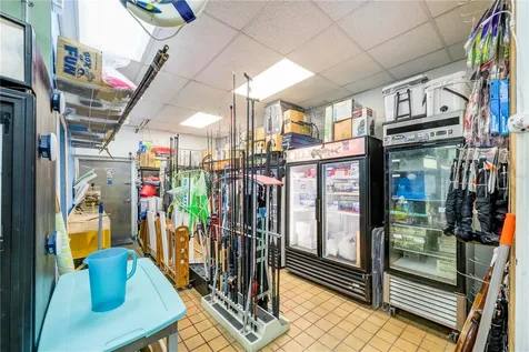 927 N Us Highway 1 Fort Pierce FL