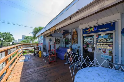 927 N Us Highway 1 Fort Pierce FL