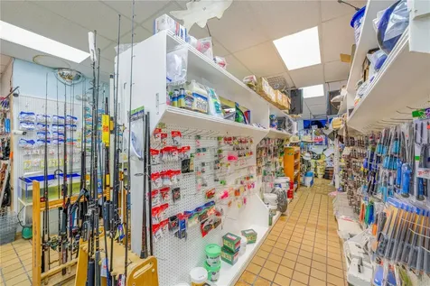 927 N Us Highway 1 Fort Pierce FL