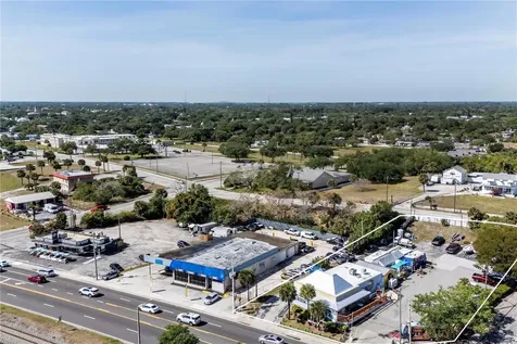 927 N Us Highway 1 Fort Pierce FL