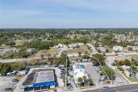 927 N Us Highway 1 Fort Pierce FL
