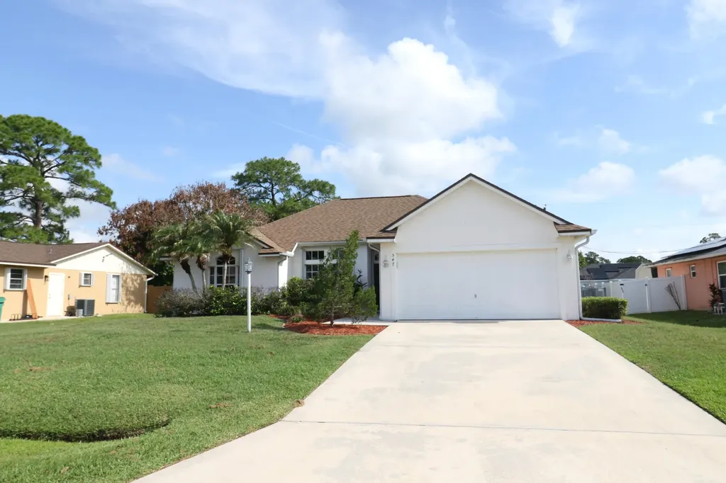 547 SW Butler Avenue Port St Lucie FL 34983
