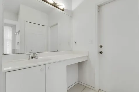 547 SW Butler Avenue Port St Lucie FL 34983