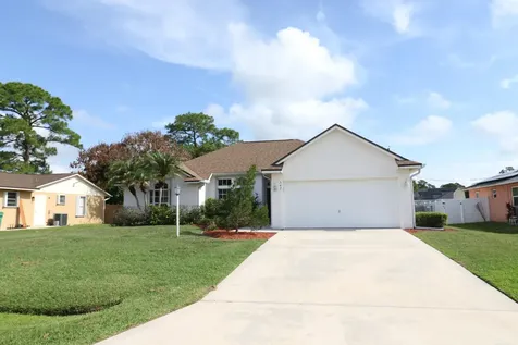 547 SW Butler Avenue Port St Lucie FL 34983